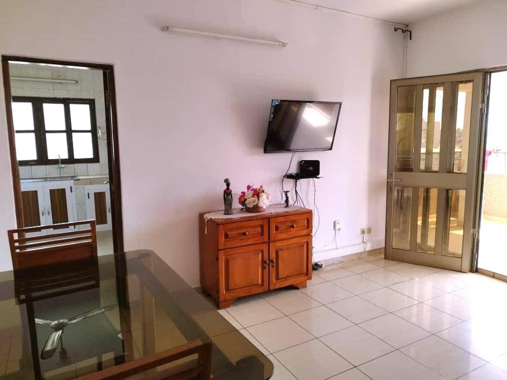 לומה Rosalie'S Suites מראה חיצוני תמונה
