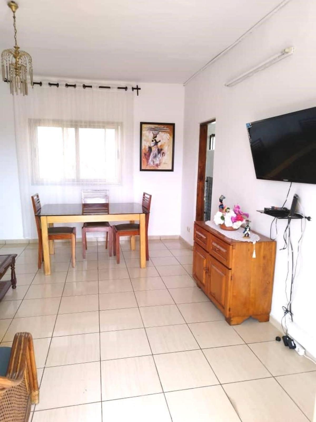 לומה Rosalie'S Suites מראה חיצוני תמונה