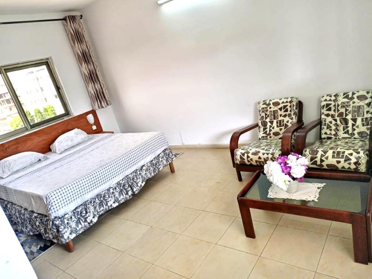 לומה Rosalie'S Suites מראה חיצוני תמונה