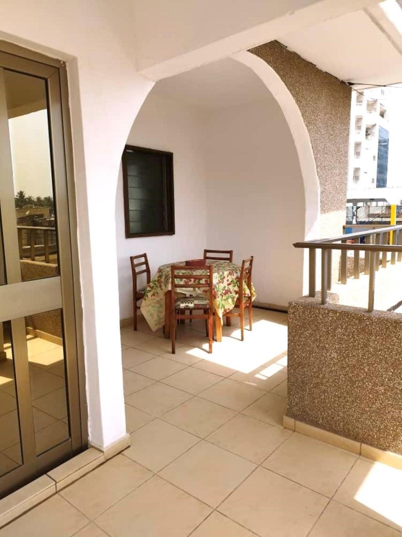 לומה Rosalie'S Suites מראה חיצוני תמונה