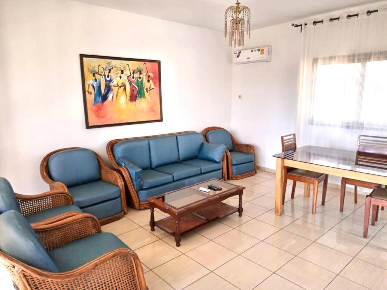 לומה Rosalie'S Suites מראה חיצוני תמונה