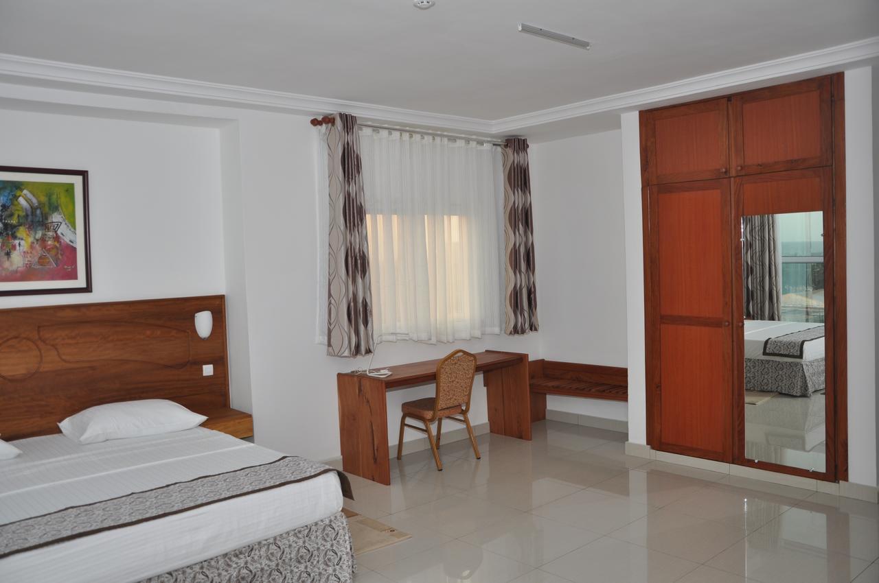 לומה Rosalie'S Suites מראה חיצוני תמונה