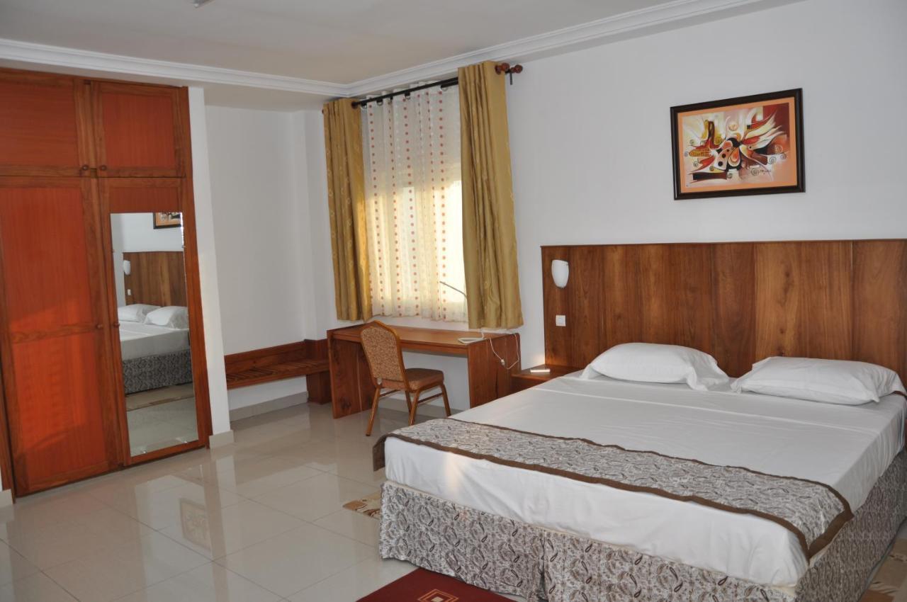 לומה Rosalie'S Suites מראה חיצוני תמונה